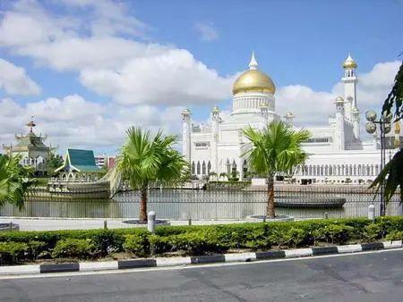 16ba3c77-6de0-423e-9b7a-52bcd40e97e0