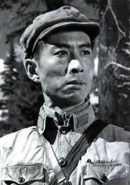 2ea2aa13c71745e803b9910151c943c28a79667f 馮喆在文革中48歲英年早逝。