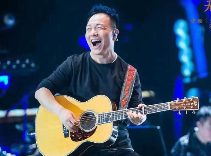 415c8dca0b0b5ba49f37277e7828d18a2b36a2ae