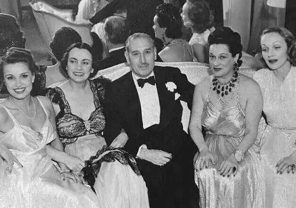 752ec2a2effcab1aa6076b9d1434ecff0384ebdd 花花公子鑽石王老五維克多沙遜