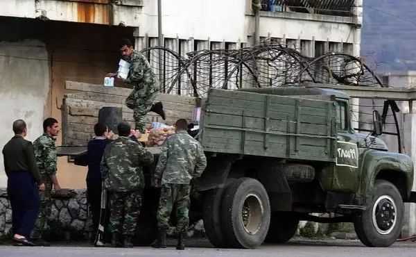 92507cea1e6ee92e4d4bc8213f91819fd8f7b726 駐黎敘軍