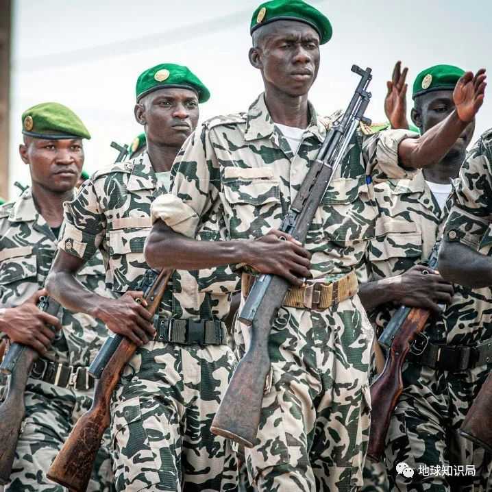 cbed616cd44b654e0f1bd5b247244bcc1d2ccdee (馬裡軍隊 圖:壹圖網)