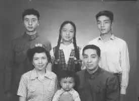 f71917b8e28a3d580148ef5b96cf7cf4813e43dd 曲終人去白茅嶺