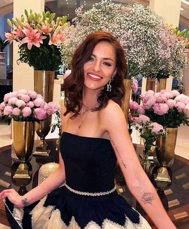 23c760e2-e6c0-4c8b-ba3b-3898a176dee9