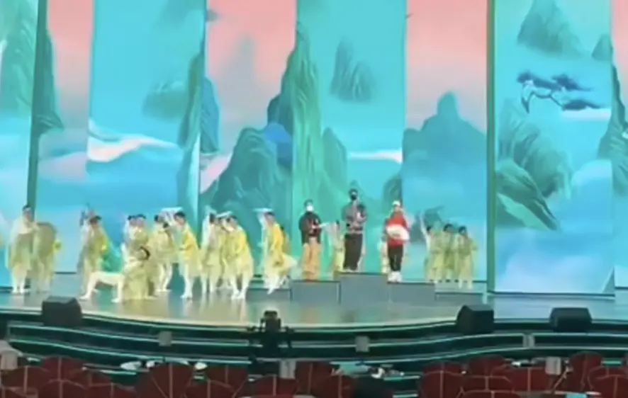 48971b5f53a01f8aa3f02c97b7b0f0306fb60b66_size511_w886_h562