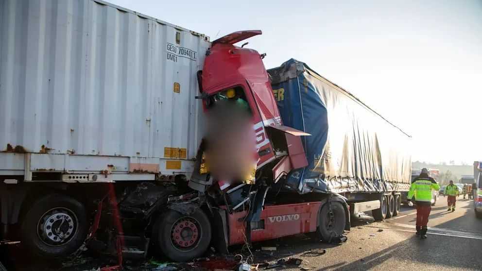 9c6c5981d8c6754a1a7411b66277f282faa0201c