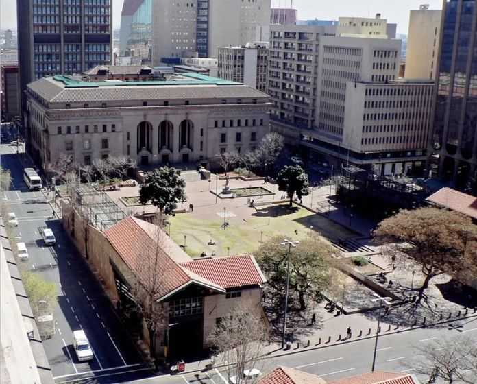 13e3a685d7d6cdb1919158a7fcea7623fffa2e8e