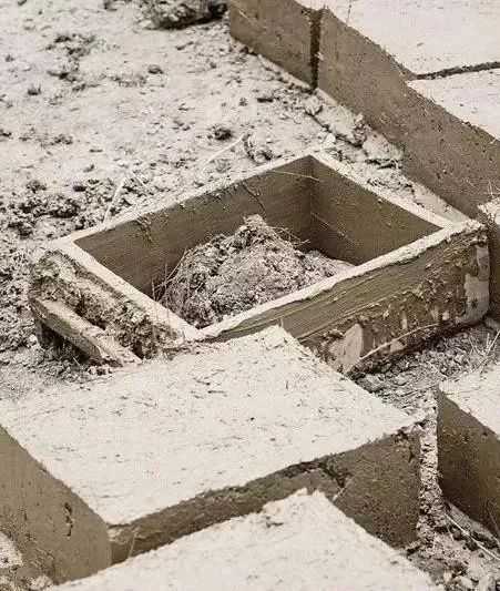 7b5a03fd29678903033ba2b7d093c3b91ed9d097 一上午八十塊磚