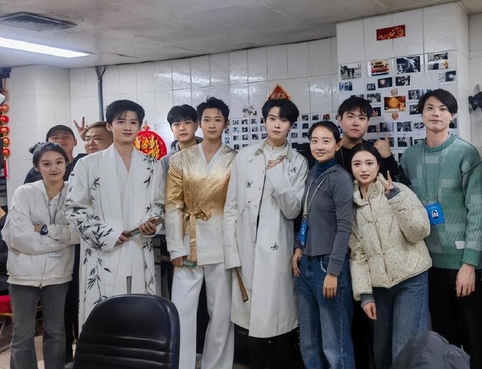 b55d5aff-0410-4516-8732-8b5cf940f32d