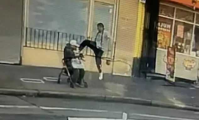 b64e8fce05c786641db4079191fc2110f574181e