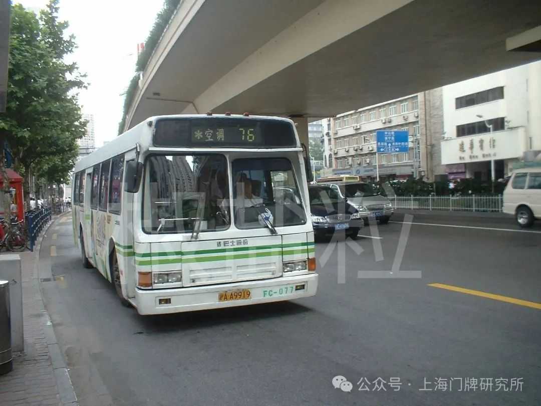 7b12d2916e0f95beb566b0fdf8fc77157807ee17