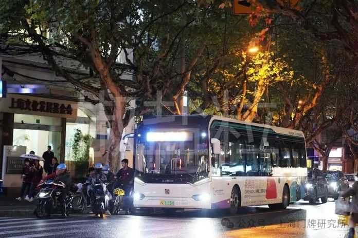 b3a9f9c25e1c7304cb250bcf3ac46e8f36f8b401