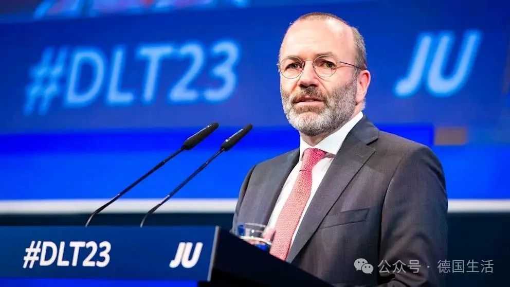 54df35cf1b6cf3264fd542fd07f75a8586e3ce27