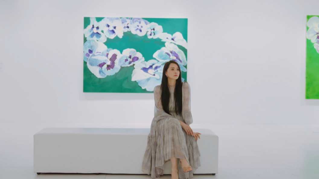 更何況，人正是在推翻建構中得以成長