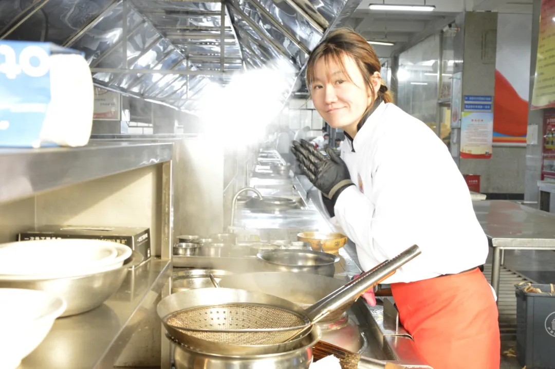 15a1b28f-c8fc-4c82-8d1b-5d86c4b1ea62